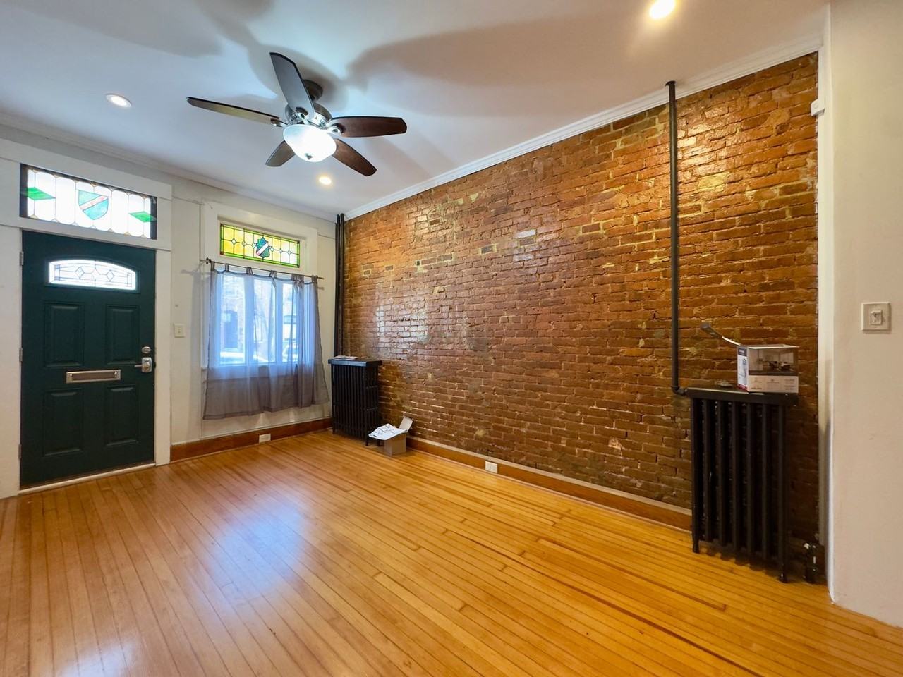 314 S Collington Ave - Photo 4 of 26