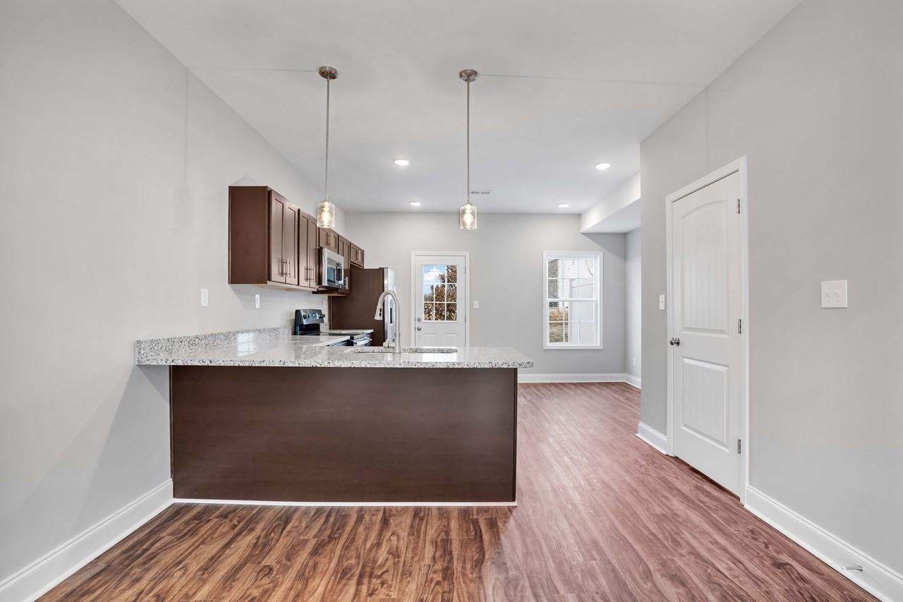 541 541 New S Dr - Photo 7 of 37