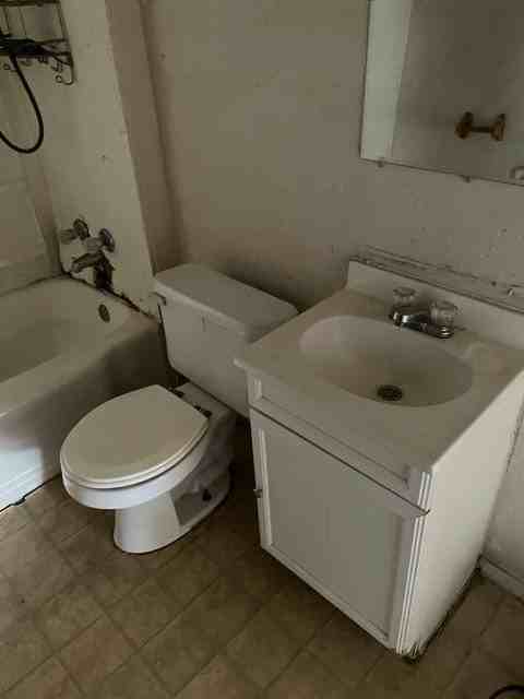 328 South Osage Street - Photo 7 of 17