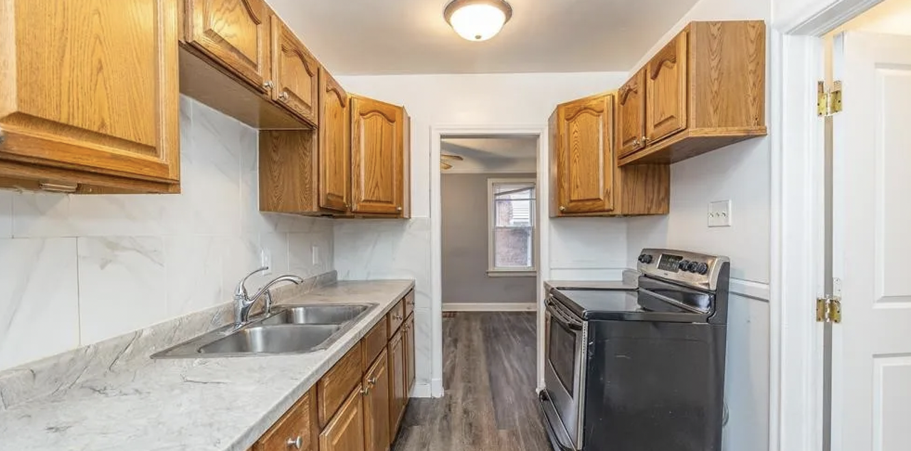 6445 Mead St #NA - Photo 7 of 10