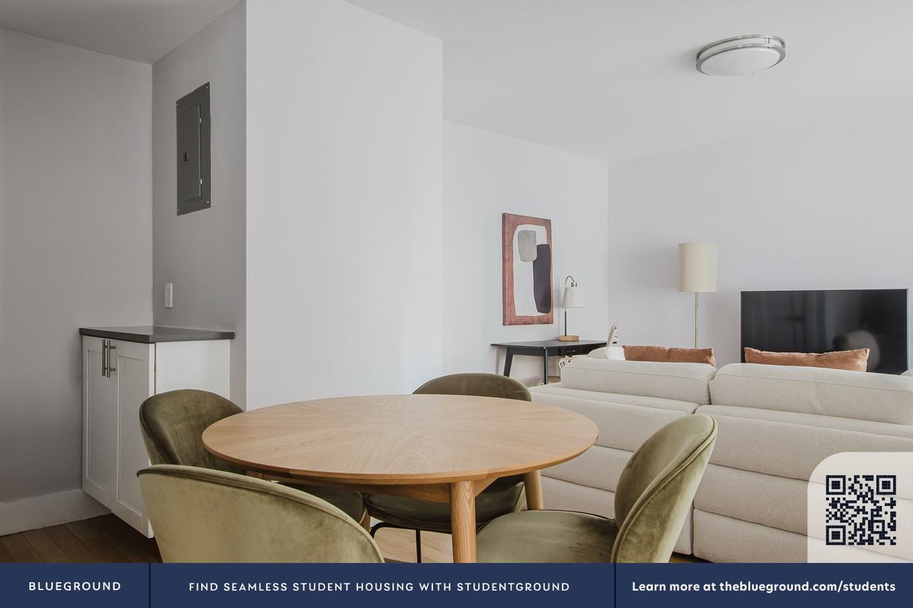 301 E 47th St #1736 - Photo 6 of 32