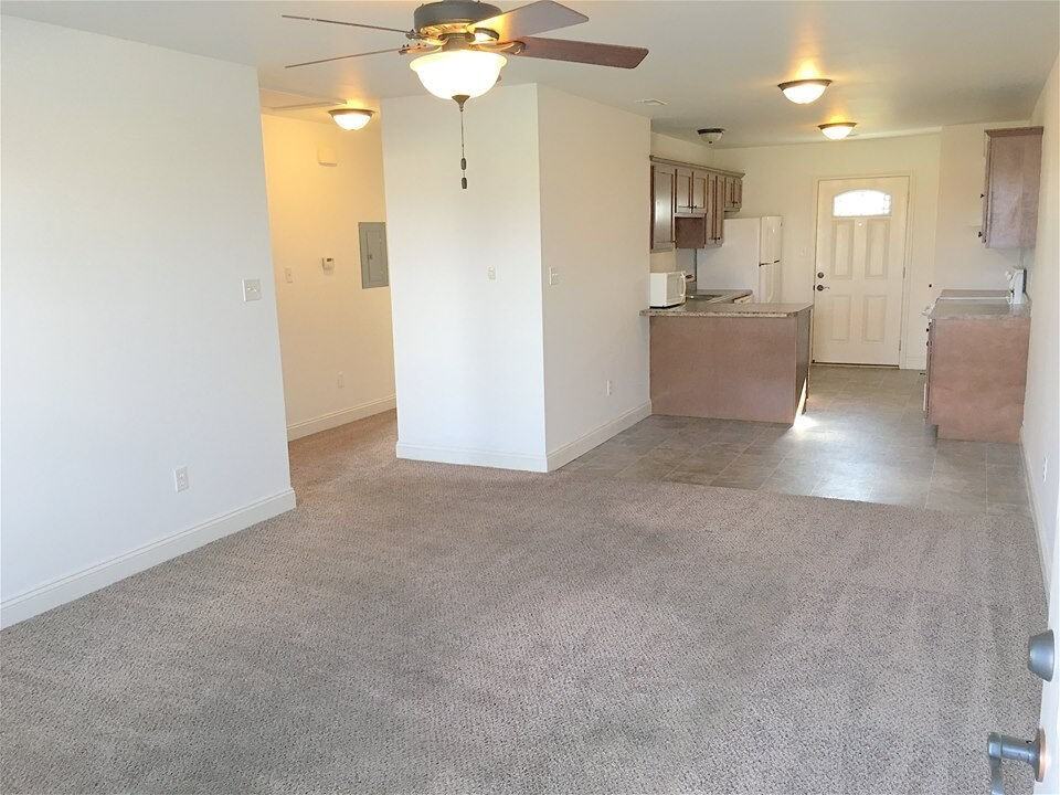 APPLEWOOD APARTMENTS - Photo 2 of 2