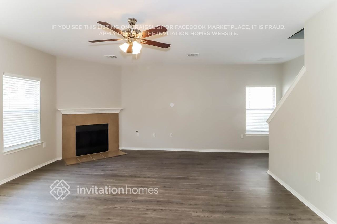 5608 Kleberg Trl - Photo 2 of 14