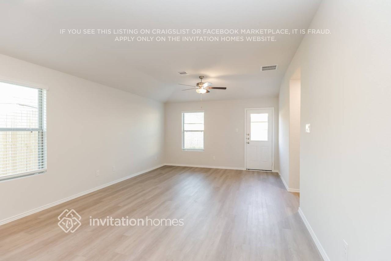 24983 Aconite Ln - Photo 4 of 17