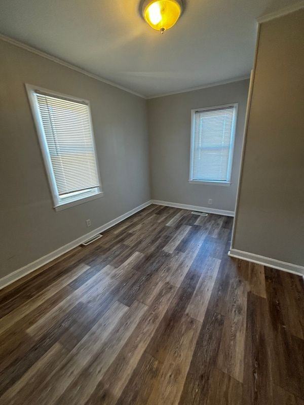 23- 27  Capron St - Photo 4 of 10