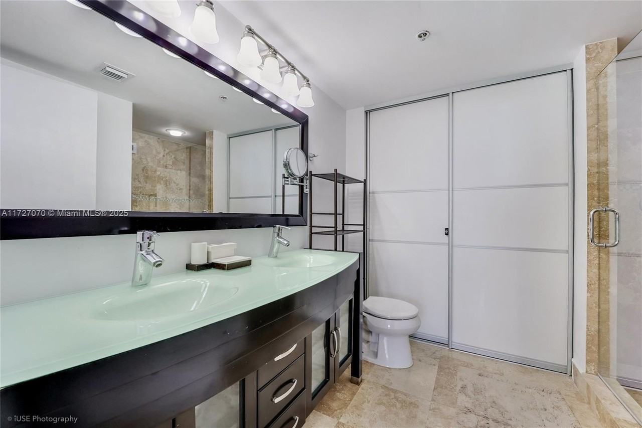 650 West Ave #1104 - Photo 7 of 26