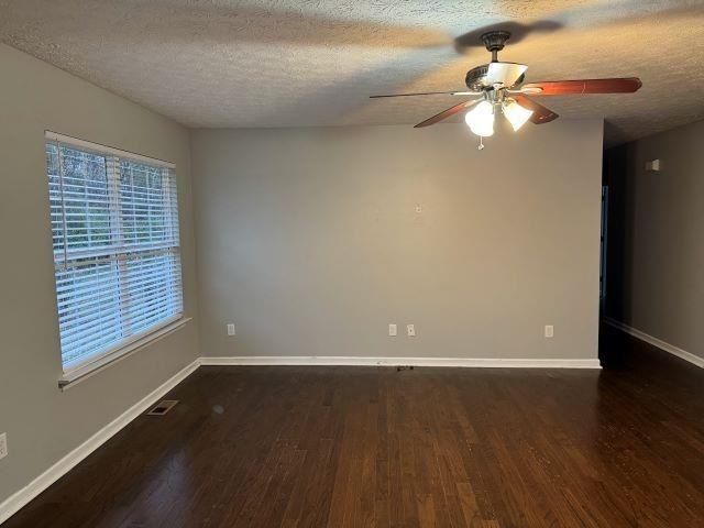 219 Turkey Run Dr - Photo 2 of 8