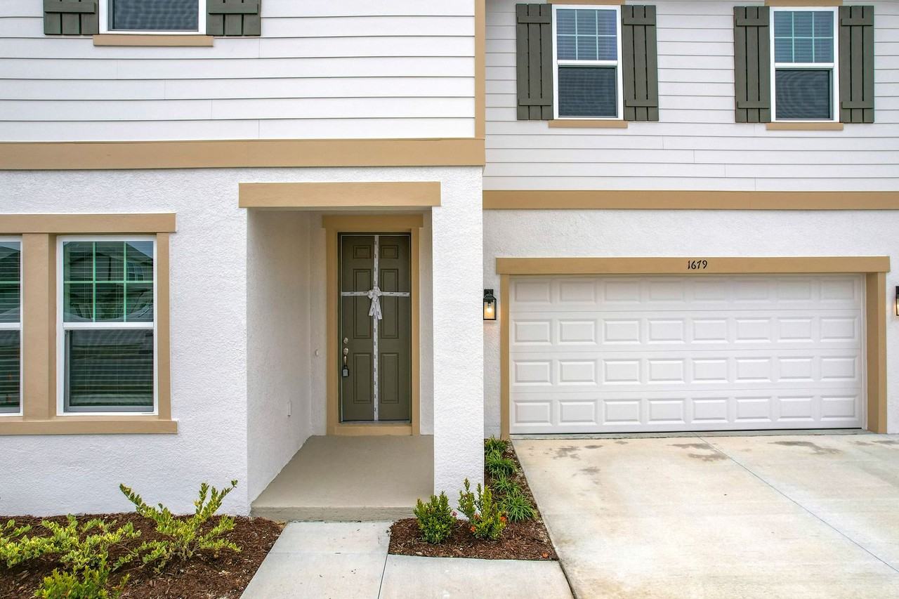 1679 Meadowlark Dr - Photo 4 of 50