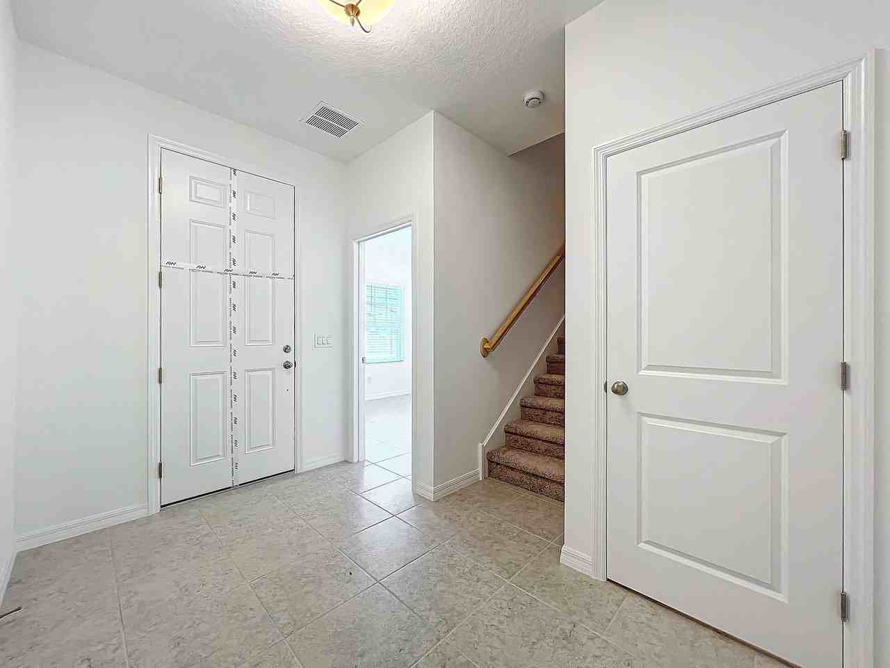 1679 Meadowlark Dr - Photo 7 of 50