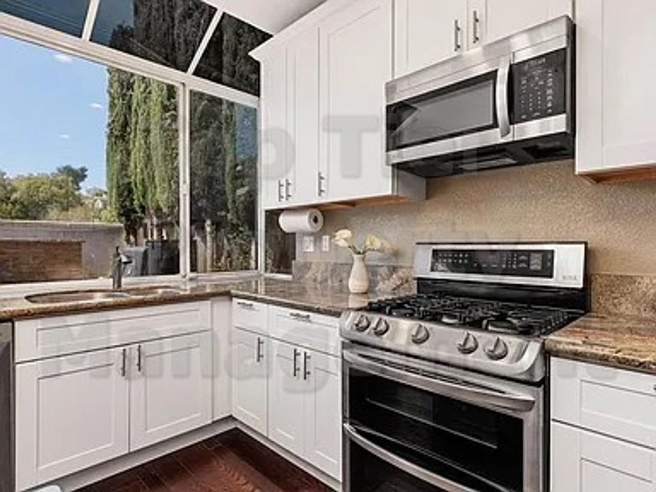 941 Tempera Ct - Photo 4 of 11