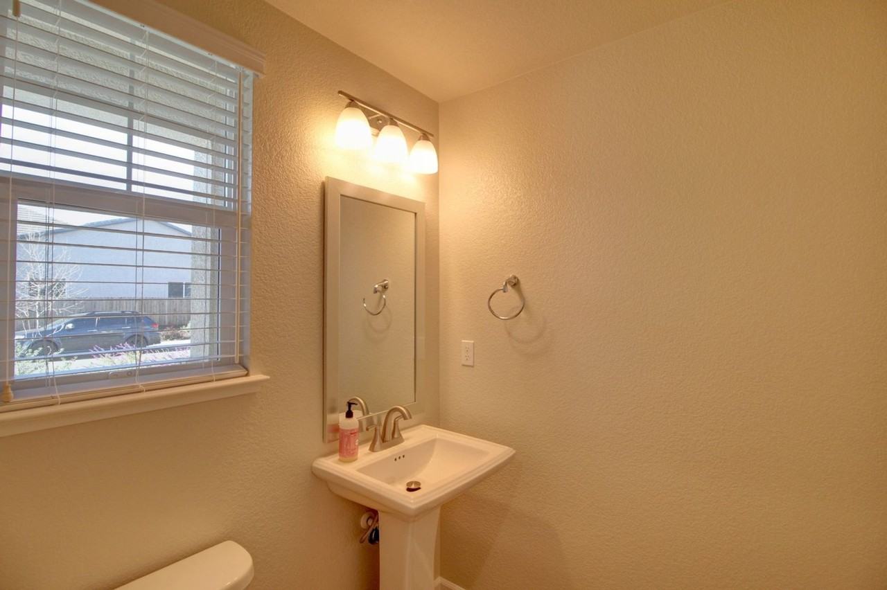 4304 Limelight Way - Photo 6 of 24