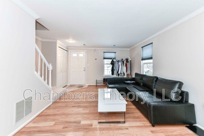 60 Benton Ct - Photo 5 of 21