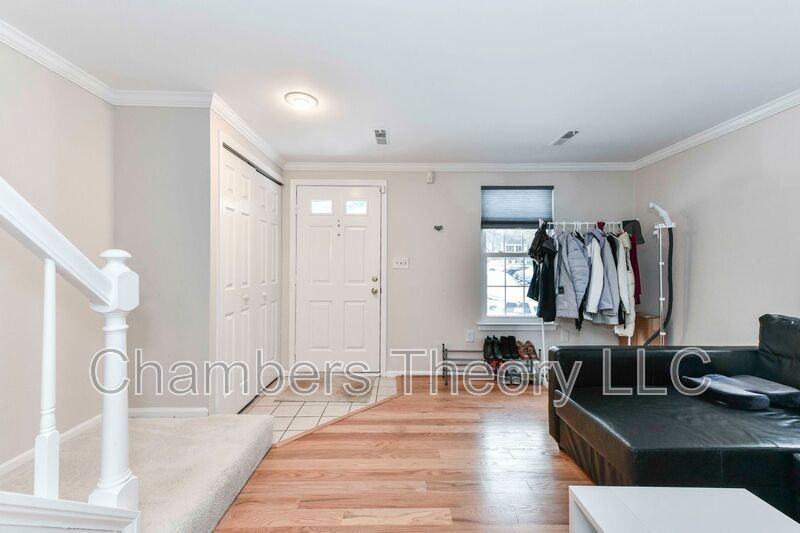 60 Benton Ct - Photo 6 of 21