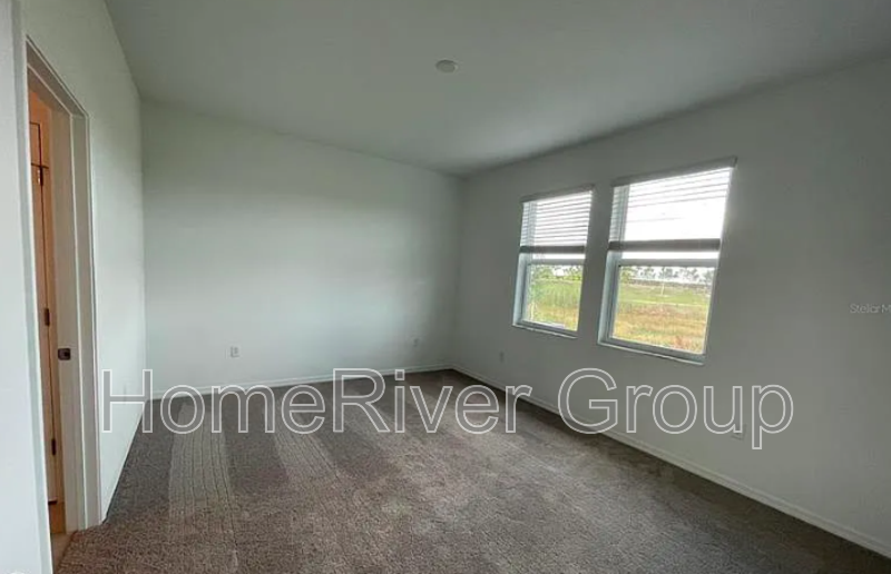 6533 Great Bear Dr - Photo 3 of 17