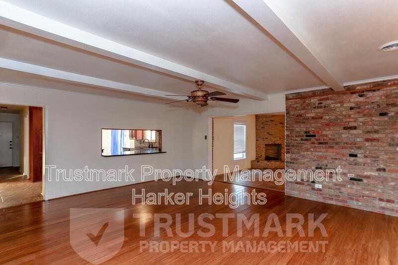 101 Highland Oaks Dr - Photo 4 of 33