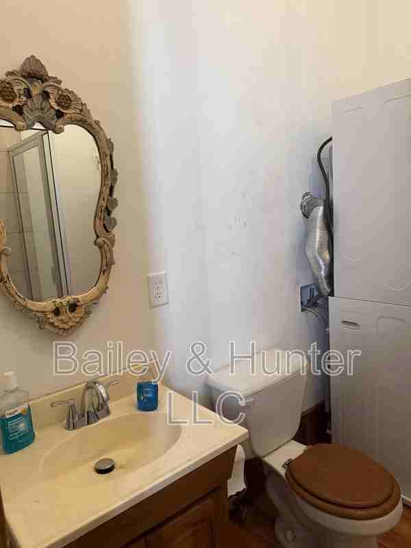 253 Sydney Street Orhill Street - Photo 5 of 9