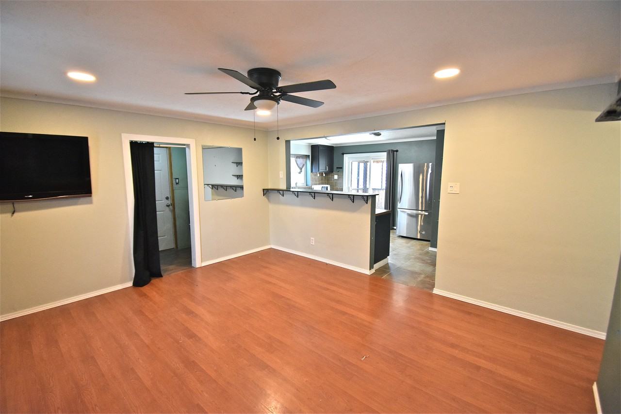 4591 Ws - Photo 2 of 25