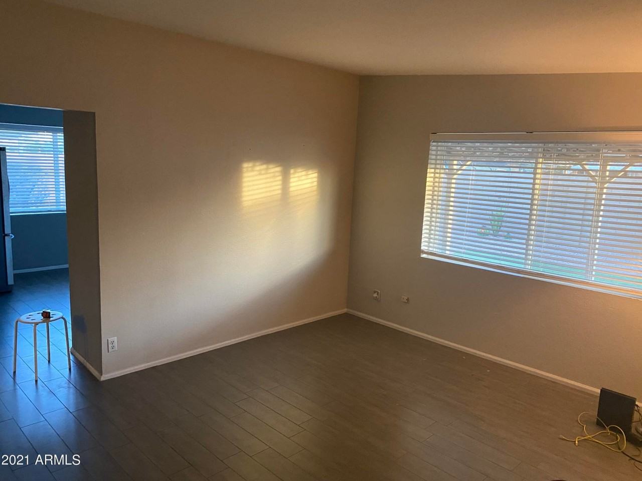 325 E Continental Dr - Photo 7 of 16