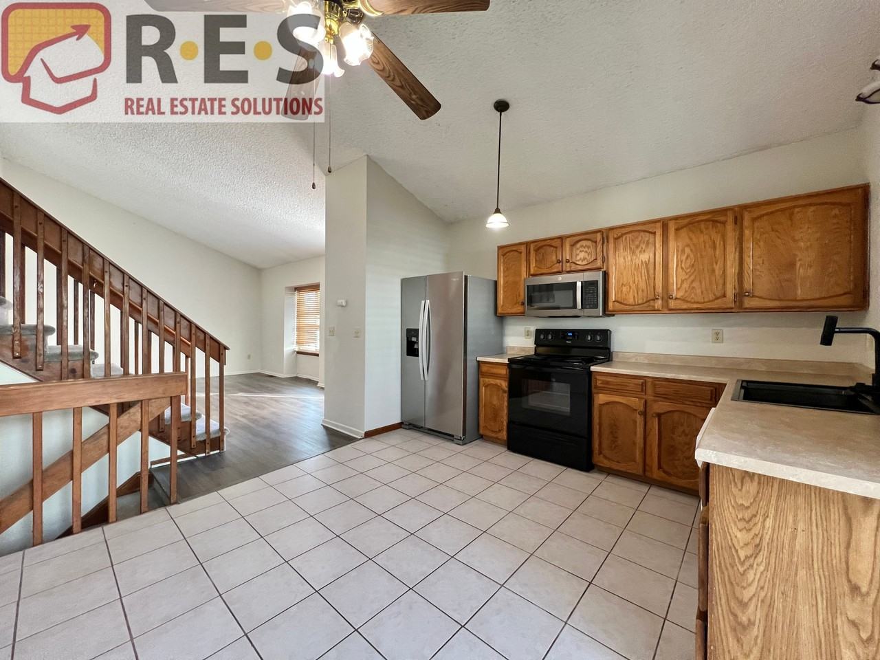 9393 W Wagon Trail Cir - Photo 4 of 20