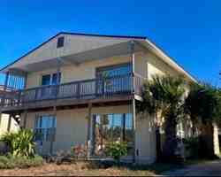 featured image of 909 3rd Street