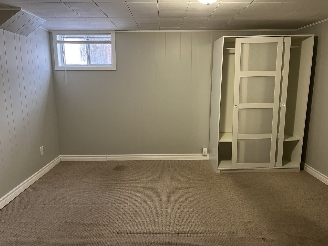 81 Rockcliffe Boulevard - Photo 3 of 8