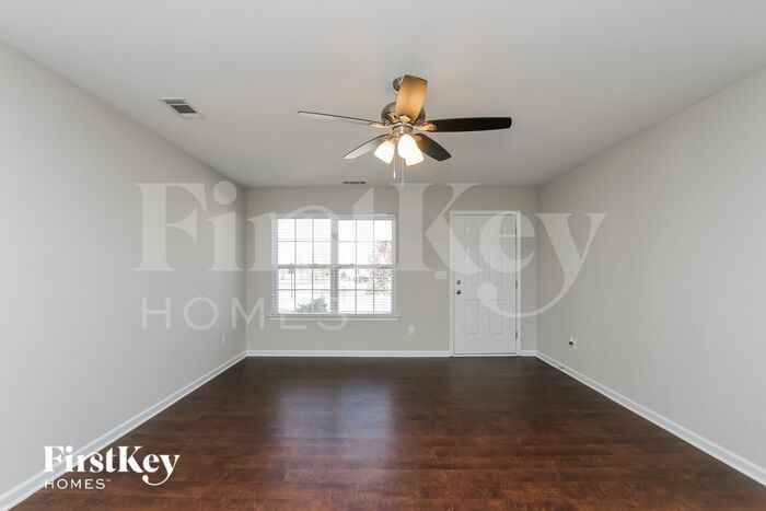 3016 Apple Orchard Pl - Photo 2 of 15