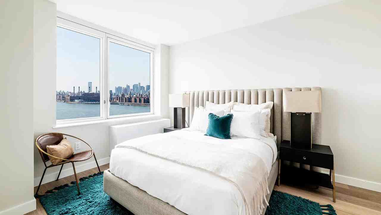 4540 Center Blvd #3411 - Photo 2 of 12