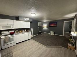 featured image of 322 S Washington St