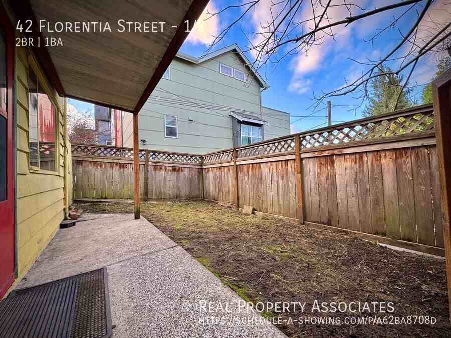 42 Florentia St #1-2 - Photo 6 of 24