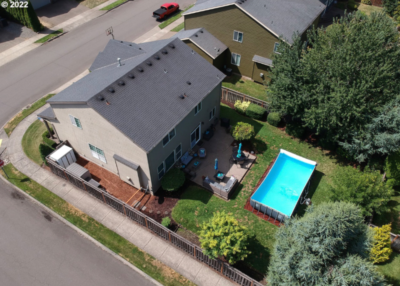 360 Ne 19th Ave - Photo 2 of 19