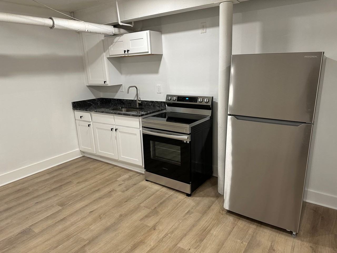 The Superior 40 - Photo 2 of 11