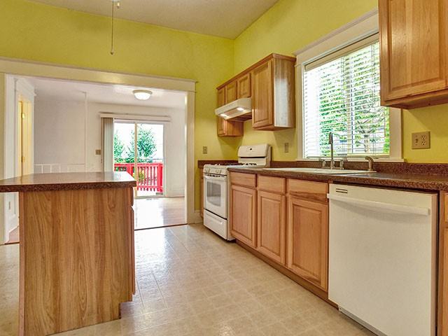 3621 Ne 12th Ave #NA - Photo 3 of 20
