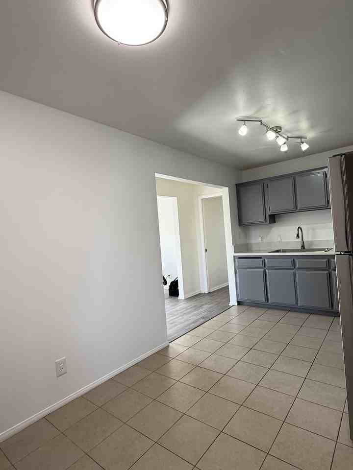 4832 Converse St #2 - Photo 3 of 20