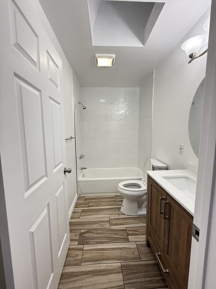 4832 Converse St #2 - Photo 6 of 20