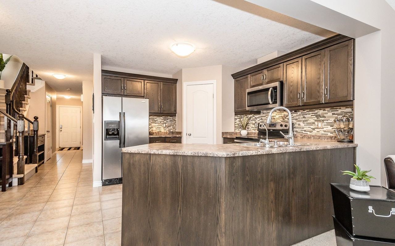40 Acker Street - Photo 4 of 36