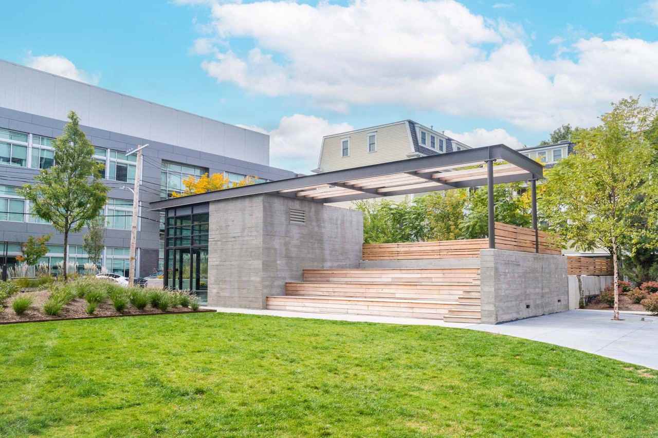 Flats on First - Photo 4 of 38