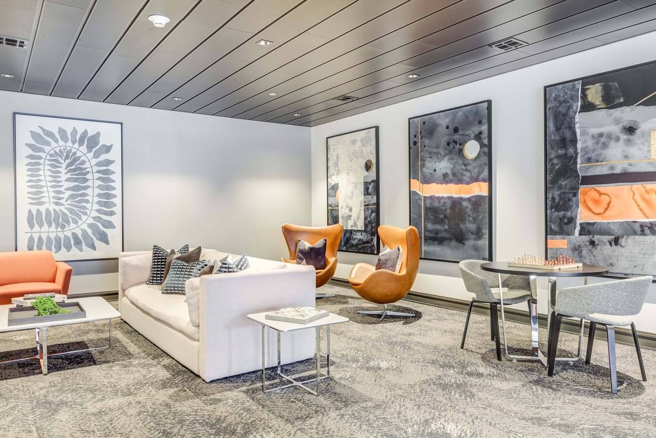 Flats on First - Photo 6 of 38