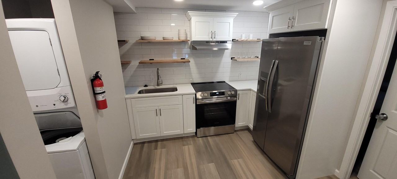 Benson Avenue Southeast - Photo 5 of 8