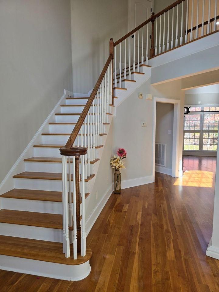 3653 Pleasants Ridge Dr - Photo 3 of 34