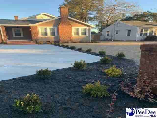 1213 Gregg Ave - Photo 2 of 20