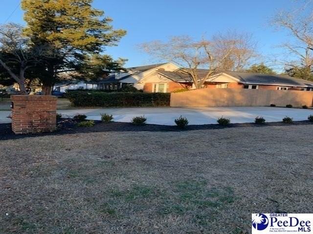 1213 Gregg Ave - Photo 3 of 20