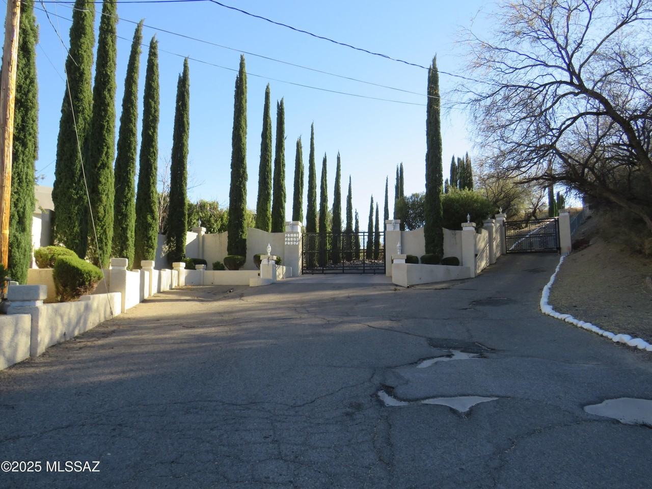 2509 N Mesquite Pl - Photo 3 of 32