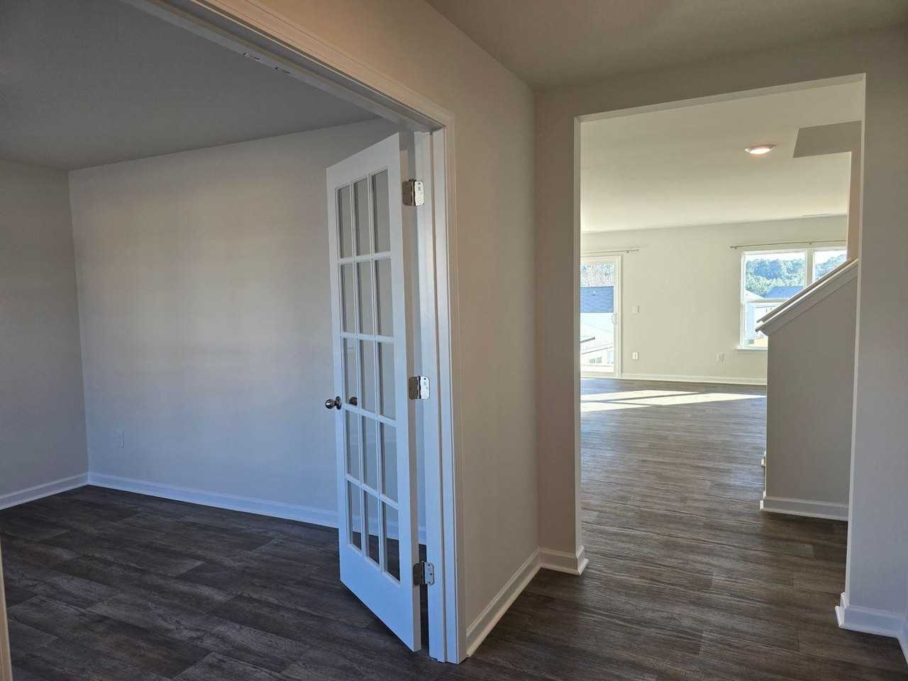 5924 Sodium St - Photo 4 of 26