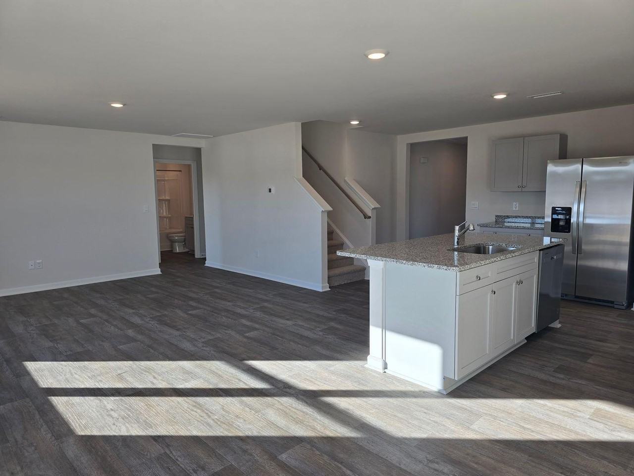 5924 Sodium St - Photo 6 of 26