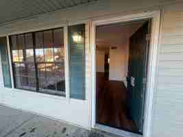 featured image of 621 33rd St E