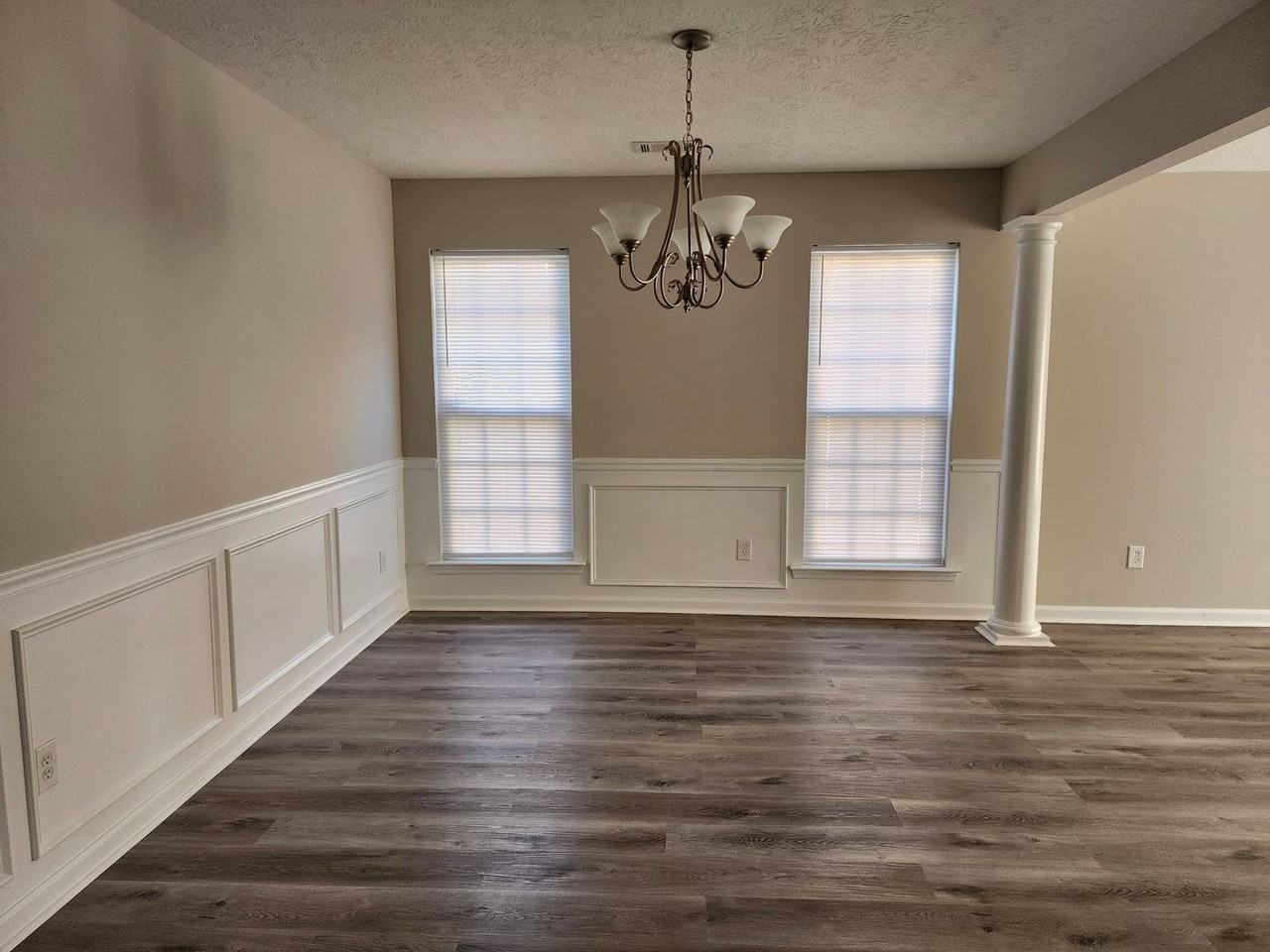 3211 Lexington Way - Photo 4 of 23