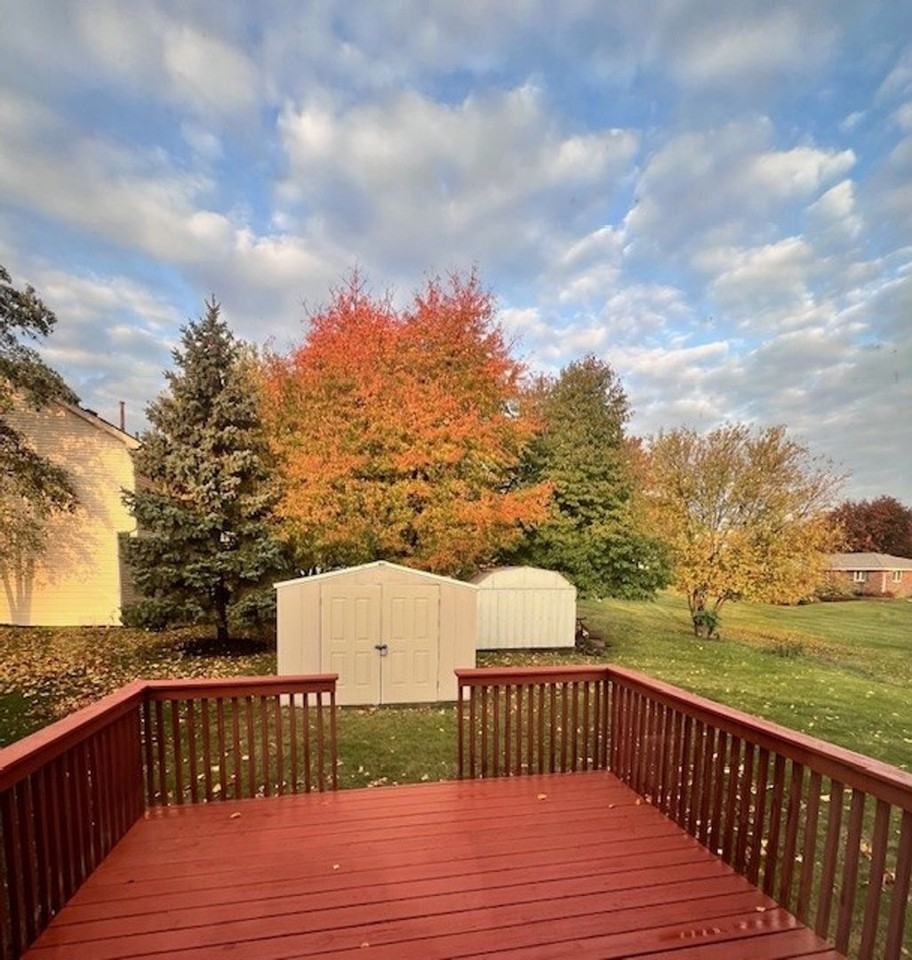 1919 Cloverdale Way - Photo 2 of 13