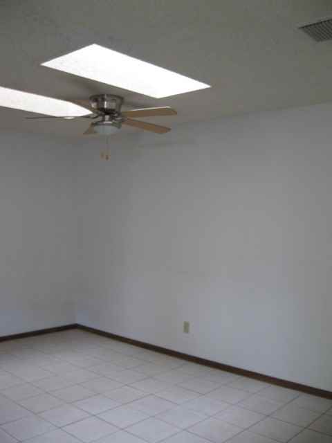 2015 Florence Ave #A - Photo 6 of 16