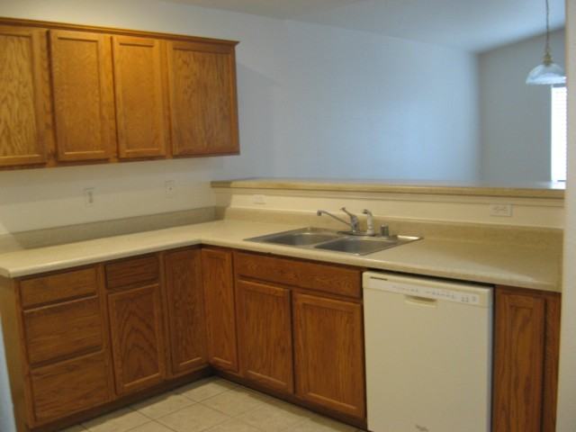 3458 N Diamond St #NA - Photo 6 of 20