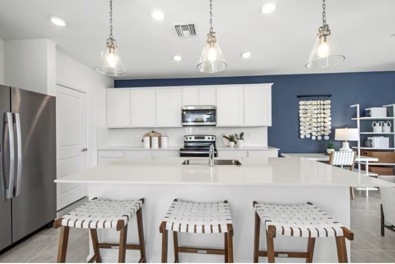 1527 Fells Cove Ln #1527 - Photo 3 of 12